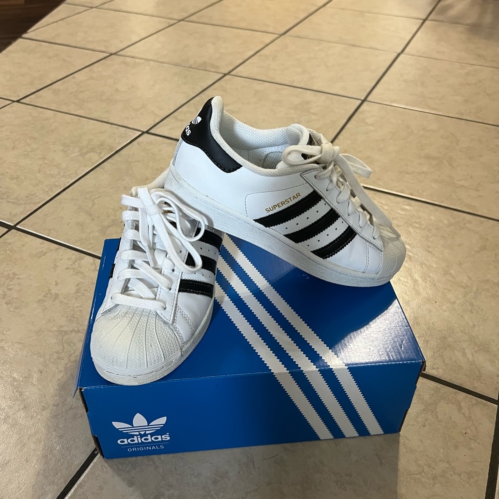 COPY - Adidass super star